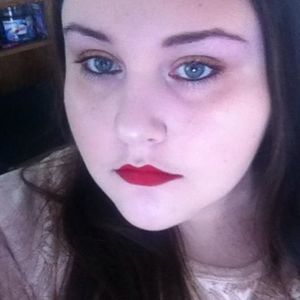 Meet your Posher, Cora